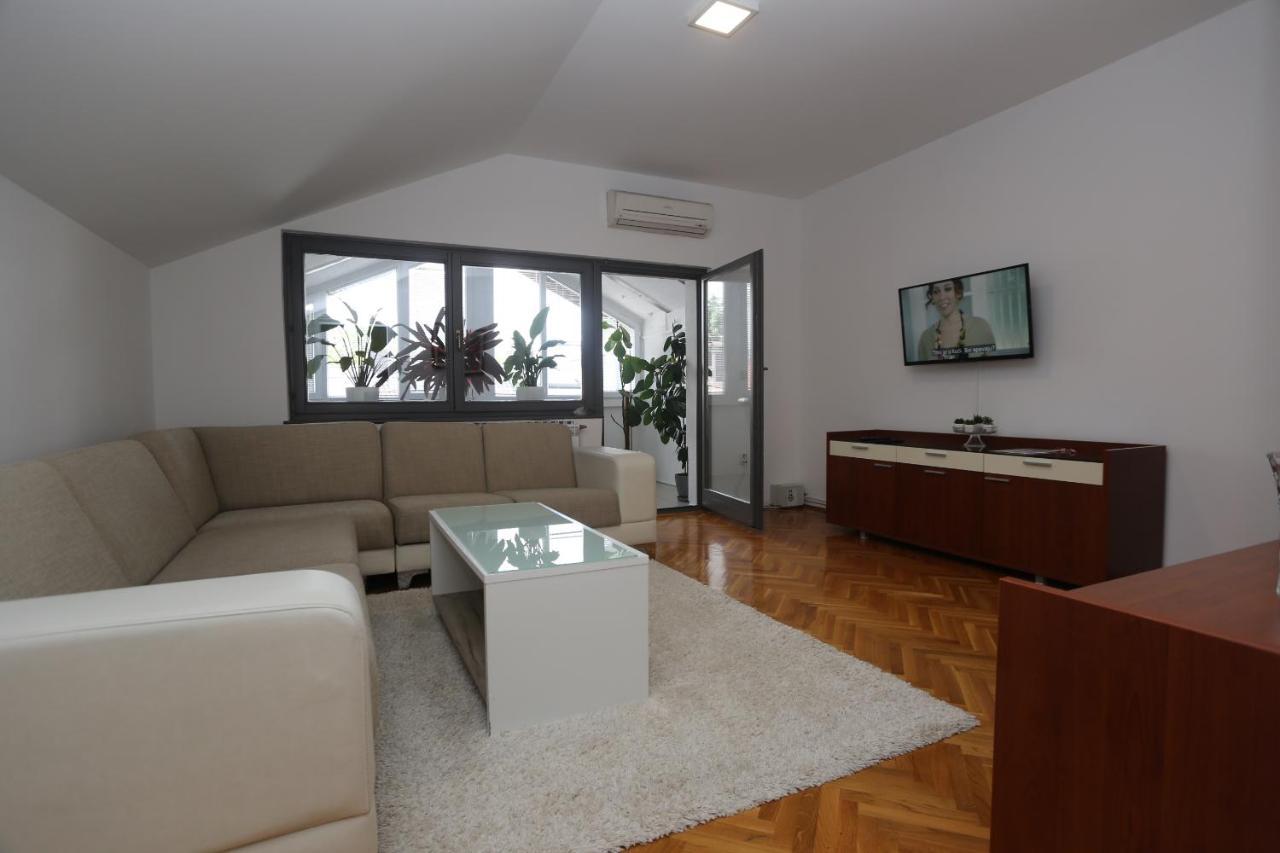 Apartmani Pejton Ilidza SJJ Exterior photo
